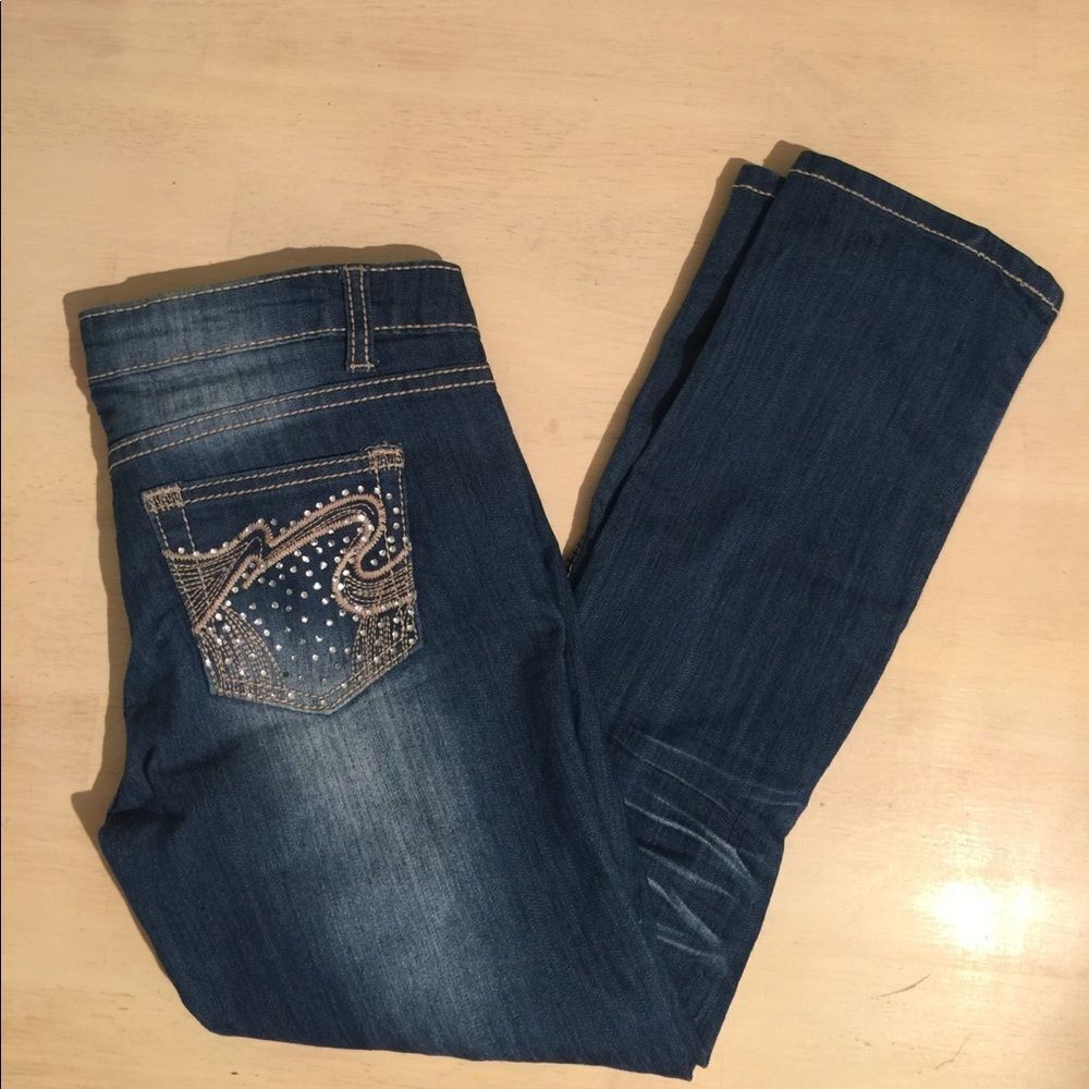 Rue 21 Skinny Distressed Embroider Jeans Size 3/4